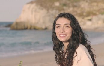 Турецкий сериал Яркое пламя 1 серия 