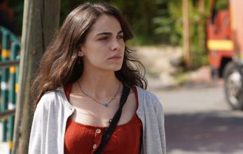 Турецкий сериал Любовь заставит плакать 5 серия 