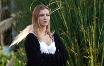 Турецкий сериал Любовь заставит плакать 14 серия 